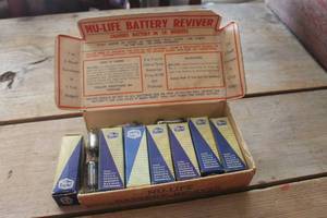lot 4271 image: IOB Vtg. Radio Tubes