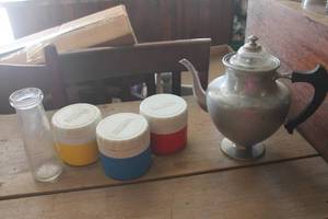 lot 4287 image: Vtg. Coffee Pot, Thermoses and More
