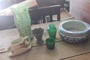 lot 4288 image: Vtg. Planters, Vases & More