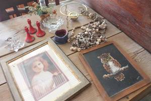 lot 4309 image: Candlestick Holders, Home Dcor & More