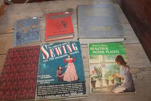 lot 4328 image: Lot of Vintage Books