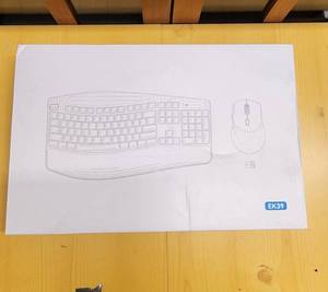 lot 70778 image: Wireless Ergonomic Keyboard and Mouse Combo Set - Retail $45