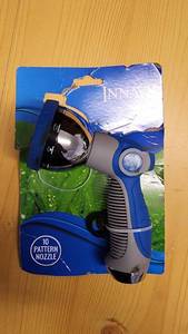 lot 70796 image: 10 Pattern Garden Hose Nozzle Sprayer - Retail $8