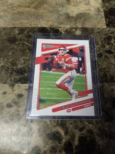 lot 1229 image: 2021 Panini Donruss Football Patrick Mahomes Kansas City Chiefs Card