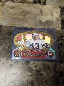 lot 1248 image: 1997 Pacific Crown Royale Dan Marino Miami Dolphins Football Card