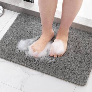 lot 36305 image: Non Slip Bathtub Mat, Anti Slip Shower Mat, Fast Drying Bath Tub Mats, Foot Scrubber Mat, Anti Slip Mat for Tub - Retail $19