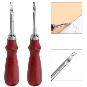 lot 18356 image: 2 Pieces Leather Edge Skiving Beveler Craft Keen Edge Cutting Tool, Leather Edge Skiving DIY Craft Tool for Leather Crafting Working Tools 2 Sizes(1.0 mm&1.5 mm Size) (2#4#)