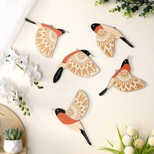lot 16166 image: Barydat 5 Pcs Wooden Bird Wall Art Wood Flying Birds Wall Decor Rustic Folk Art Scandinavian Home Decor for Gift Living Room Bedroom Kitchen Office (Orange)