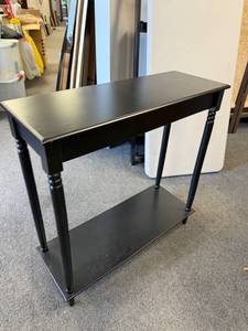 lot 904 image: Black sofa or entry table 32 x 32 x 12 in