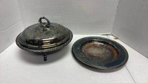 lot 1039 image: Silver Plated Covered Serving Dish with Tray Set