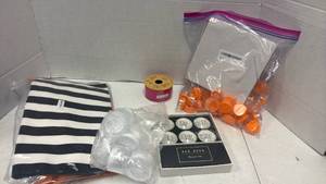 lot 1082 image: Mixed Craft and Home Decor Bundle