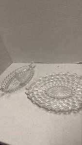 lot 1107 image: American Fostoria serving set