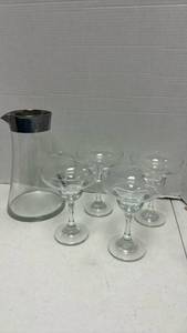 lot 1108 image: Glass Margarita Set with Pitcher