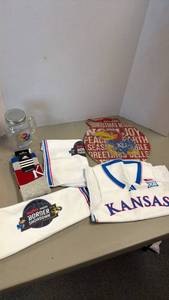 lot 1222 image: KU Jayhawks decor