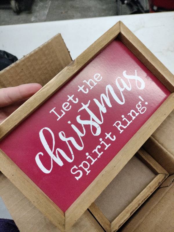 lot 20754 image: Kroger Holiday Home 8 In. Christmas Signs