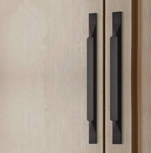 lot 1262 image: Kitchen Cabinet Pulls - Black Cabinet Handles - 5 Pack Long Cabinet Hardware for Drawers Dresser Furniture Pulls (3.78 inches Hole Center - 6.3 inches Length)