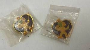 lot 54 image: 2-Piece Set of Marsh USOC United States Olympic Committee 1985 Pax Parrot Mascot Fencing LapelHat Pin Souvenir - Retail $15
