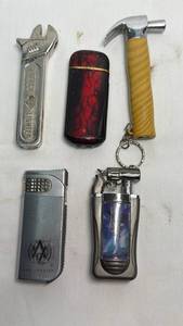 lot 80 image: Novelty Butane Lighter Collection