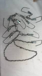 lot 88 image: 9-Snap Fishing Chain Stringer