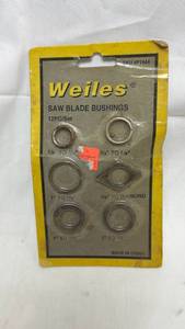 lot 113 image: Weiles Saw Blade Bushings 12 Piece Set