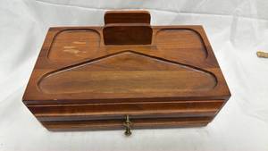 lot 125 image: Wooden Jewelry Box with Mixed Costume Jewelry Collection