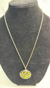 lot 168 image: Gold Tone Chain Necklace with Peridot Stone Pendant
