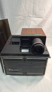 lot 171 image: Bell & Howell Slide Cube RF 60 Remote Focus Slide Projector
