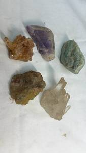 lot 175 image: Mixed Crystal and Mineral Specimen Collection