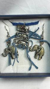 lot 220 image: Elephant Jewelry Set with Blue Cord