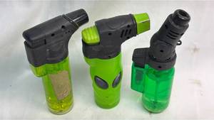 lot 237 image: Butane Torch Lighters Set of 3 Green