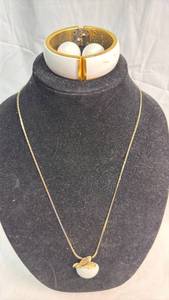 lot 242 image: White Enamel Gold Tone Jewelry Set with Pearl Accents