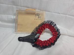 lot 254 image: Ris-Gay Gun and Garter Set with Lace Trim