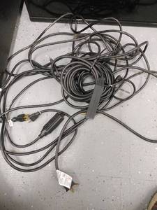 lot 20865 image: Heavy Duty Long Extension Pack Cords - Retail $0