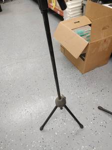 lot 20868 image: Black Microphone Stand with Tripod Base - Retail $15