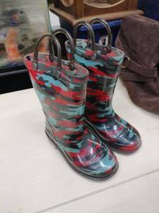 lot 58049 image: Western Chief Kids Light-Up Rain Boots - 9y