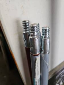lot 58116 image: Set of 4 Push Broom Screw Poles