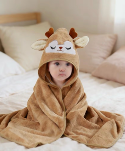 lot 2854 image: Hooded Baby Towels, Premium Soft Bath Towel for Baby, Soft - Retail $0