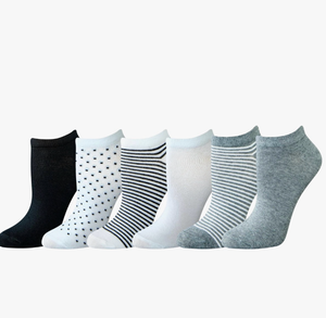 lot 2960 image: Amazon Essentials Womens Casual Low-Cut Ankle Socks, Lightweight, 6 Pairs - Retail $0