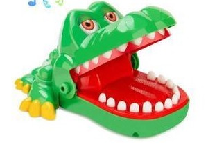 lot 11272 image: Wdbo Crocodile Teeth Toy Game for Kids