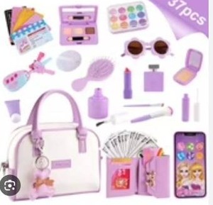 lot 11306 image: Kids Pretend Purse Set, Purple