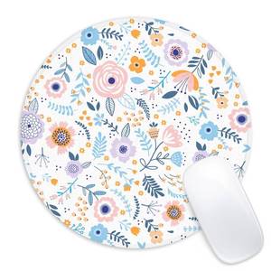 lot 4462 image: Pink Flowers Round Mouse Mat, Funny Small Mouse Mat with Non-Slip Rubber Base, Home Office Decor Desk Accessory, 8.7inch Round