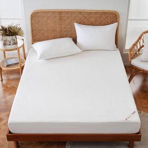 lot 12390 image: YOUR MOON Natural Wool Mattress Pad Twin �� 200GSM Australian Wool Mattress Topper, Quilted Fitted Mattress Bed Cover with 16 Deep Pocket, Hypoallergenic Cotton Cover (White)