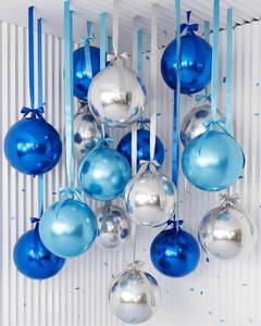 lot 14335 image: Jenaai 30 Set Round Foil Balloons Bulk 22 Inch 4d Metallic Giant Balloons Set with Satin Bows Ribbon for Ceiling Holiday Ornaments New Year Birthday Wedding Party Decoration