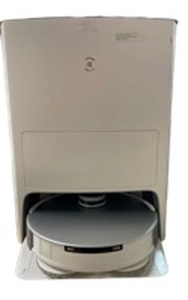 lot 19578 image: Ecovacs Deebot T20 OMNI Robot Vacuum (Cosmetic Damage)