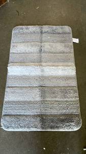 lot 19599 image: Kitson Polyester Bathroom Rug Set of 3 with Anti-Slip Backing Grey