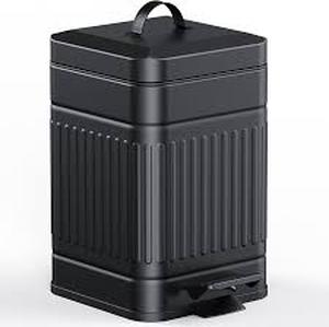 lot 11797 image: CEROELDA 1.3 Gallon Stainless Steel Step Trash Can