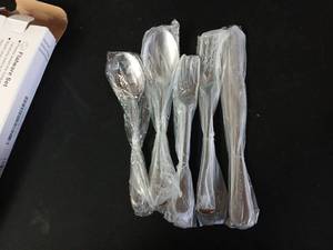 lot 10030 image: MUTNITT 20-Piece Stainless Steel Flatware Set Service for 4