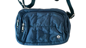 lot 16264 image: Telena 3-Zip Crossbody Bags for Women Anti Theft Cross Body Bag for Woman Travel Everyday Use Green