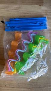 lot 20169 image: Heatless Waves Curlers Spiral Curls Styling Kit No Heat Hair Waver Spiral Curlers Rollers with 2 Pieces Styling Hooks for Most Hairstyles (30 cm)