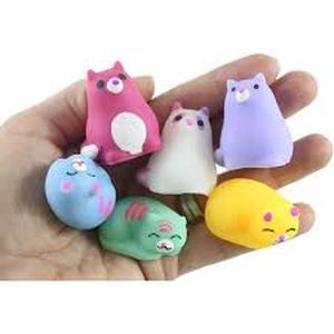 lot 4052 image: Kawaii Squishy Toys Set
